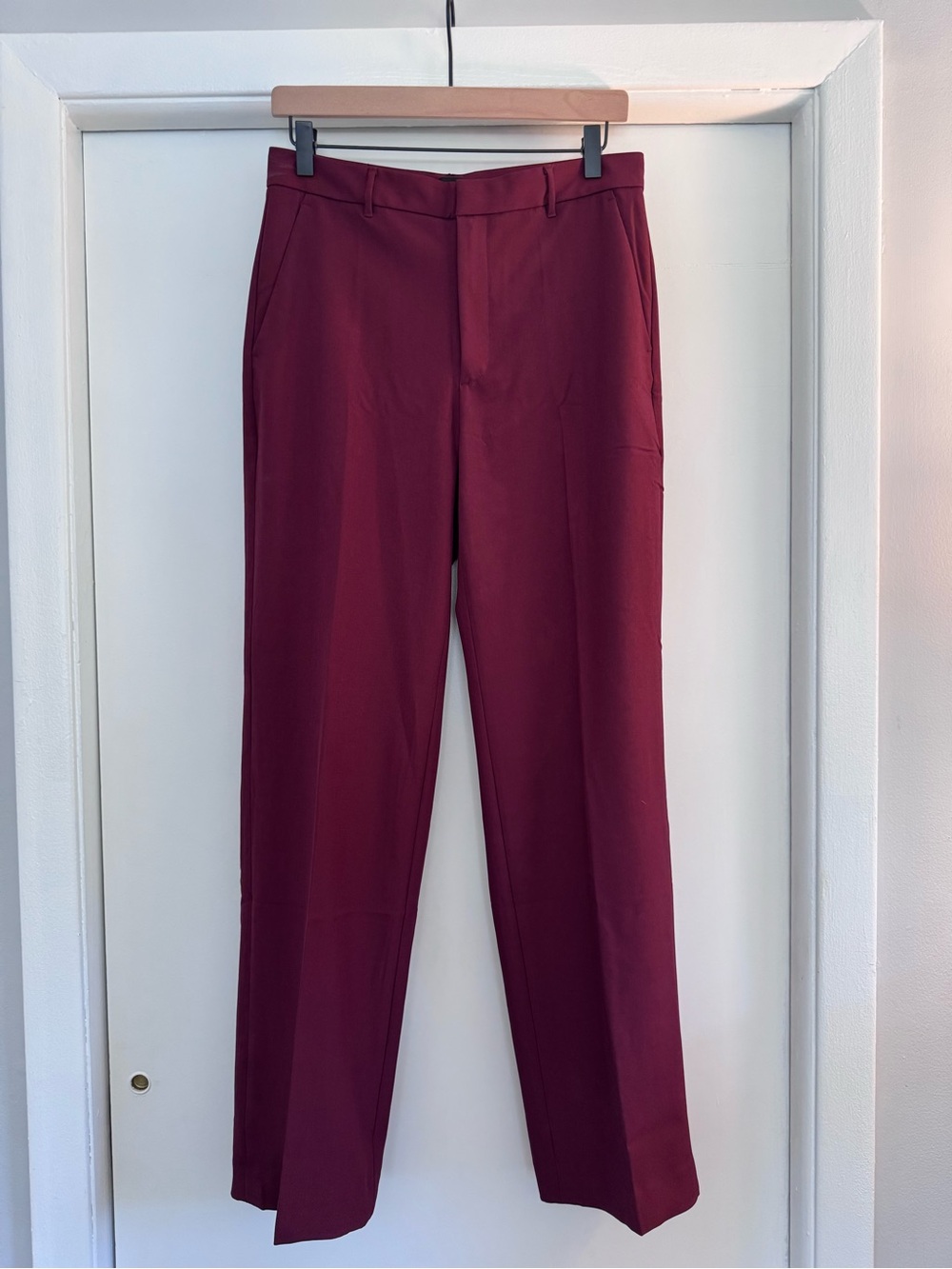 Banana Republic Women’s Burgundy “Sculpted Stretch” Dress Pants
